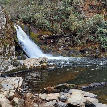 Abrams Falls - Falls 2 - Hiking Near Me - Townsend, Tennessee