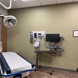 Henry Ford-GoHealth Urgent Care