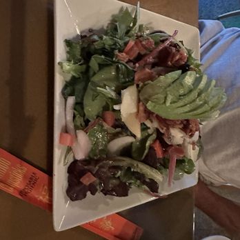 Crate - Bacon Avocado salad - Sushi Bars Near Me - Sturgeon Bay, Wisconsin Crate - Bacon Avocado salad - Sushi Bars Near Me - Sturgeon Bay, Wisconsin