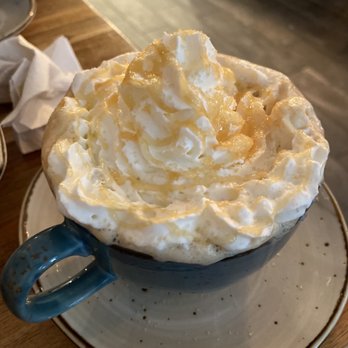 Hatch 44 Cafe - Creme brûlée latte - Cafes Near Me - Metuchen, New Jersey