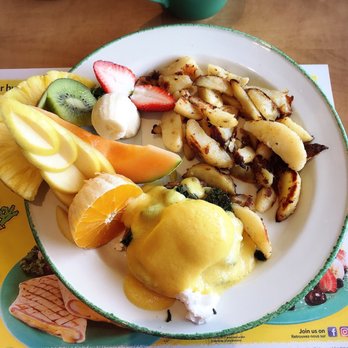 Cora - a plate of food on a table - Breakfast & Brunch Near Me - Toronto, Ontario
