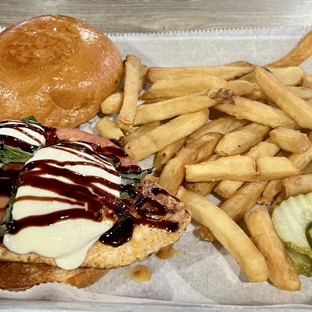 Brickhouse Restaurant & Bar - Caprese Chicken Sandwich with Fries and Pickles - Beer Bar Near Me - Toledo, Ohio