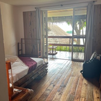 Tepanee Beach Resort - Our room - Resorts Near Me - Daanbantayan, CEB