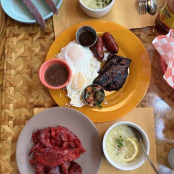 Uncle Mike's Place - Tocino, Lugaw, skirt steak and longanisa combo - IG @bougiefoodieboi - Breakfast & Brunch Near Me - Chicago, Illinois Uncle Mike's Place - Tocino, Lugaw, skirt steak and longanisa combo - IG @bougiefoodieboi - Breakfast & Brunch Near Me - Chicago, Illinois