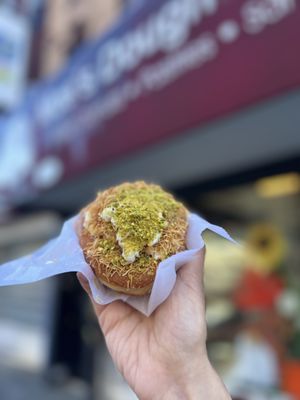 Moe's Doughs by null