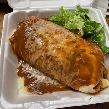 Fello’s Mexican Restaurant - Wet Burrito supreme carne asada - Mexican Near Me - Manteca, California