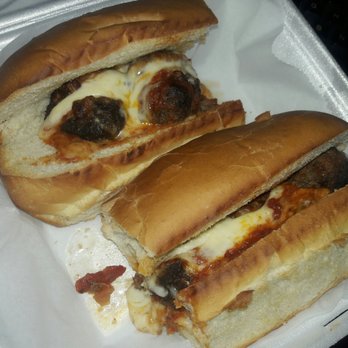 Manhattan Pizza Place - Pizza Near Me - Hialeah, Florida Manhattan Pizza Place - Pizza Near Me - Hialeah, Florida