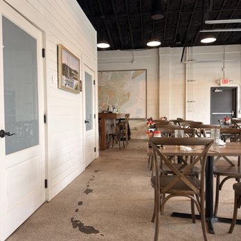 Erica Davis Lowcountry - Seafood Near Me - Savannah, Georgia