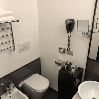 Dharma Hotel - Hotels Near Me - Rome, RM