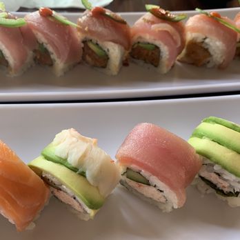 Mikoh Sushi-Robata & Bar - Rainbow roll on bottom and doble tuna on top - Restaurants Near Me - Bucerías, NAY Mikoh Sushi-Robata & Bar - Rainbow roll on bottom and doble tuna on top - Restaurants Near Me - Bucerías, NAY