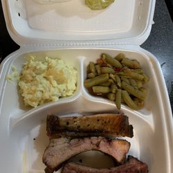 M.R.G BBQ And Catering - Ribs with potato salad and green beans