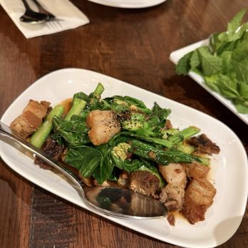 Na Nah Thong - Thai Near Me - Fresno, California Na Nah Thong - Thai Near Me - Fresno, California