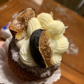 Cafe Terrace - Red velvet cupcake - Cafes Near Me - Bayside, New York