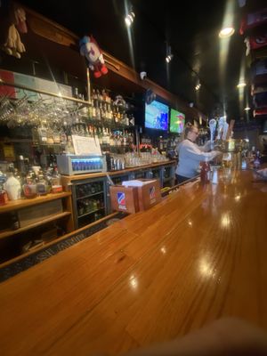 Bello's Pub and Grill, Newark's First Gastropub by null