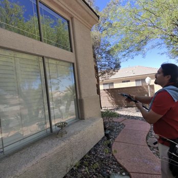 Spartan Window Cleaning - Window washing two-story house exterior - Window Washing Near Me Spartan Window Cleaning - Window washing two-story house exterior - Window Washing Near Me