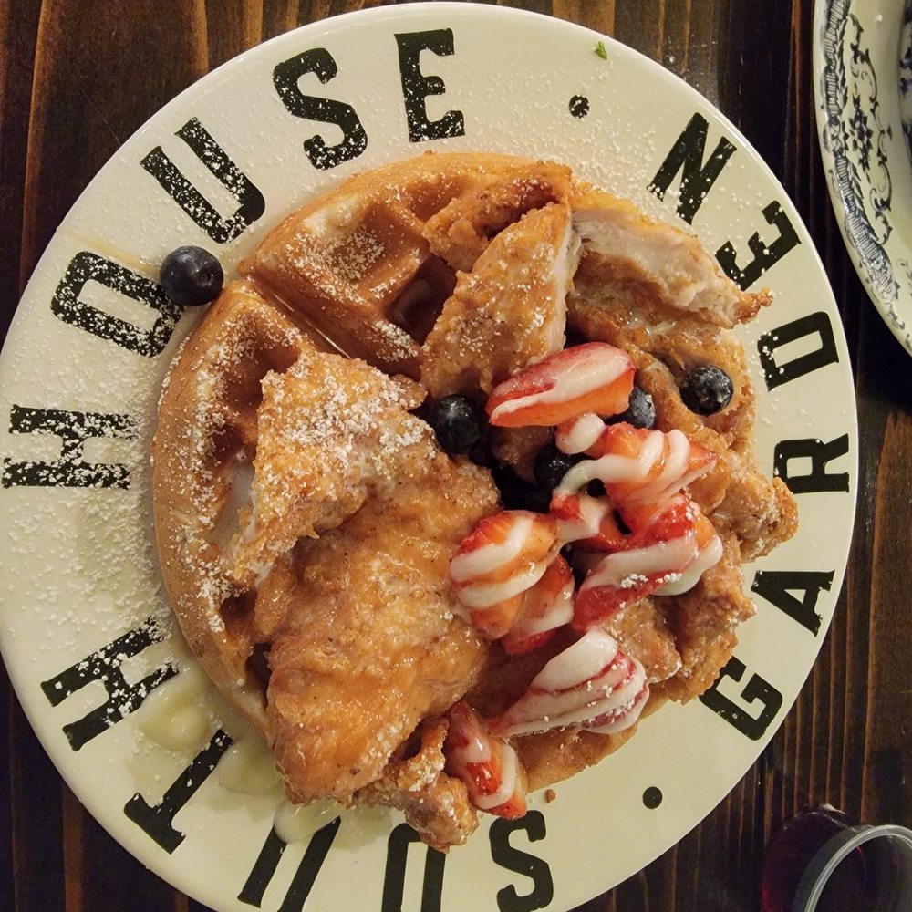 South House Garden - Chicken and waffles - Pizza Near Me - Gaithersburg, Maryland South House Garden - Chicken and waffles - Pizza Near Me - Gaithersburg, Maryland