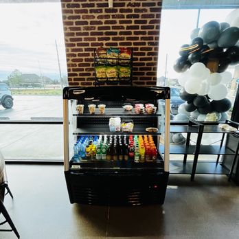 Hando Coffee Bar - Snacks and Salads - Coffee & Tea Near Me - Manvel, Texas