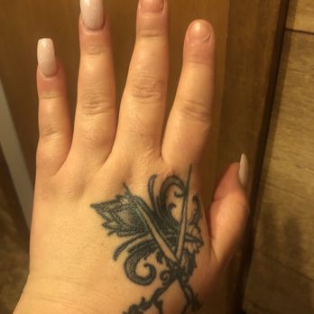 Viva Nails - Nail Salons Near Me - Sappington, Missouri