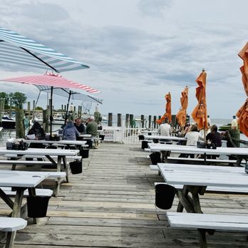 Guilford Lobster Pound - Seafood Near Me - Guilford, Connecticut Guilford Lobster Pound - Seafood Near Me - Guilford, Connecticut