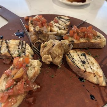 Paolo's Italian Restaurant - Bruschetta - Italian Near Me - Kent, Washington Paolo's Italian Restaurant - Bruschetta - Italian Near Me - Kent, Washington