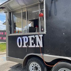 Carlito's Tacos - It's a small truck
