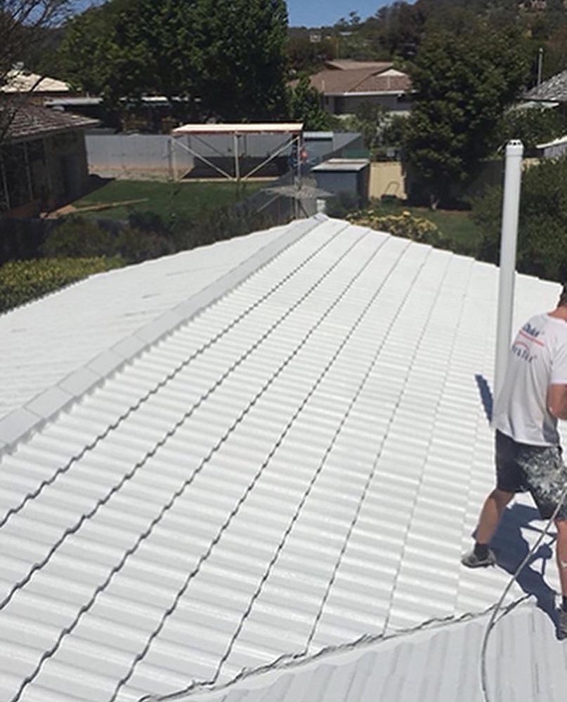 Slide of Marcos Handyman