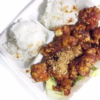 Thai-U-Up - Crispy Garlic Chicken Close-Up - Food Trucks Near Me - Burien, Washington