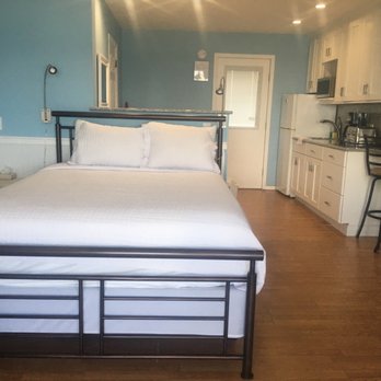 Wavecrest Resort Motel - The most comfortable bed in studio Room Number 164 - request it when making your reservations. - Hotels Near Me - Montauk, New York Wavecrest Resort Motel - The most comfortable bed in studio Room Number 164 - request it when making your reservations. - Hotels Near Me - Montauk, New York