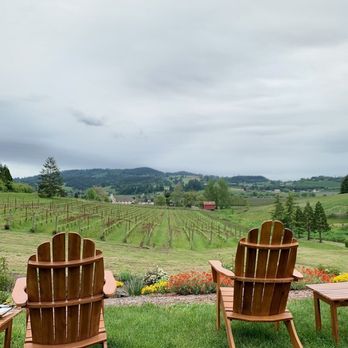 Domaine Divio - Wine Tasting Room Near Me - Newberg, Oregon