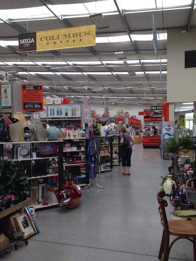 MITRE 10 TE AWAMUTU Updated September 2024 55 Arawata St, Te