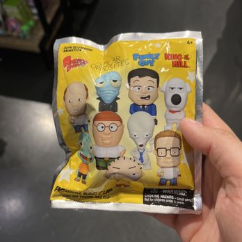 BoxLunch - Gacha - Men's Clothing Near Me - Torrance, California BoxLunch - Gacha - Men's Clothing Near Me - Torrance, California