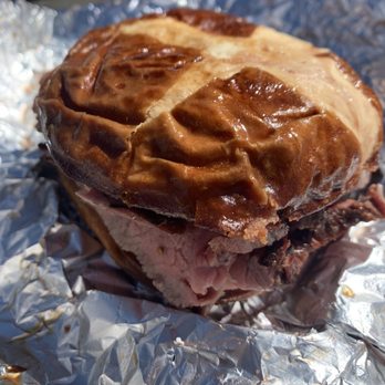 Copper Top BBQ - Tri tip sandwich - Barbeque Near Me - Big Pine, California Copper Top BBQ - Tri tip sandwich - Barbeque Near Me - Big Pine, California