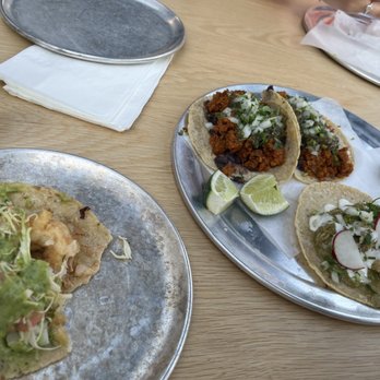 El Techo - Shrimp taco, sweet potato tacos, chicken taco - Mexican Near Me - Philadelphia, Pennsylvania El Techo - Shrimp taco, sweet potato tacos, chicken taco - Mexican Near Me - Philadelphia, Pennsylvania