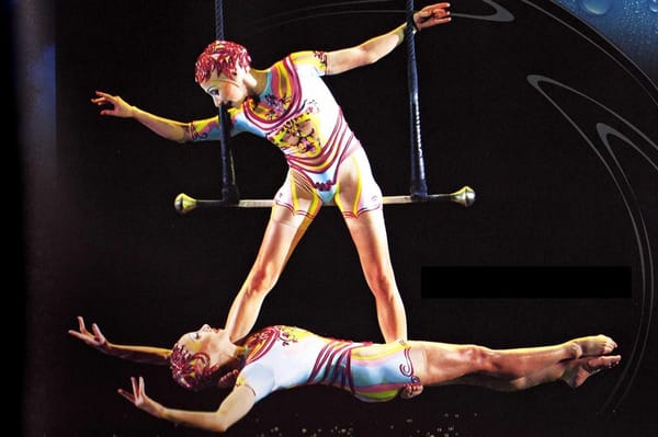 "O" by Cirque du Soleil by null