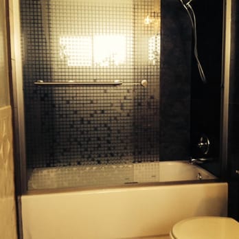 GK General Construction - renovated tub/shower combo - General Contractors Near Me - Glendale, California GK General Construction - renovated tub/shower combo - General Contractors Near Me - Glendale, California