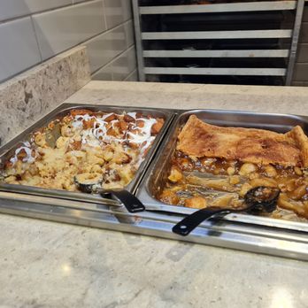 Golden Corral Buffet & Grill - bread pudding and banana pudding - Buffets Near Me - Hialeah, Florida