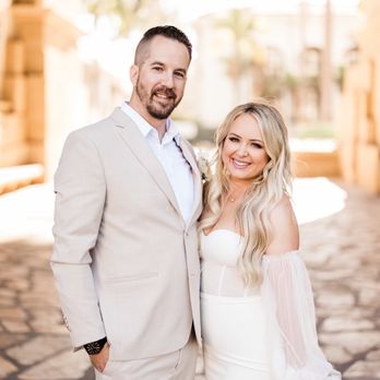 Jonah and Lindsay - Session Photography Near Me