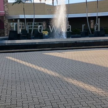 Broward Mall - Shopping Centers Near Me - Plantation, Florida Broward Mall - Shopping Centers Near Me - Plantation, Florida