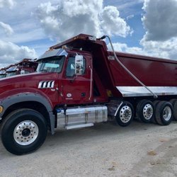 Waymaker - Materials Hauling and Delivery