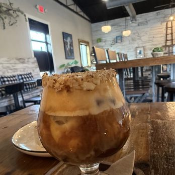 Grutogi Bistro - Almond Einspenner - Coffee & Tea Near Me - Keller, Texas