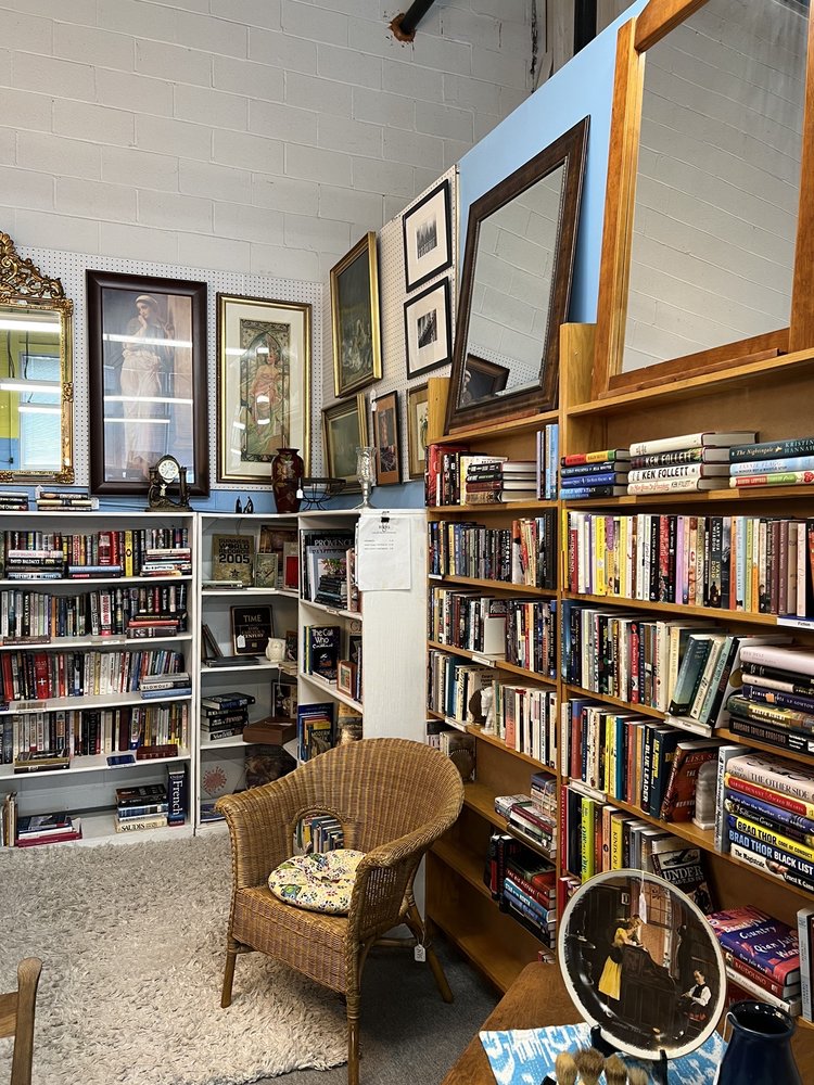 THE BARGAIN LOFT HERNDON RESTON FISH Updated September 2024 14