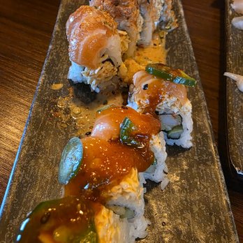 ITs SUSHI Spring Mountain - 3 half spicey rolls - Japanese Near Me - Las Vegas, Nevada ITs SUSHI Spring Mountain - 3 half spicey rolls - Japanese Near Me - Las Vegas, Nevada