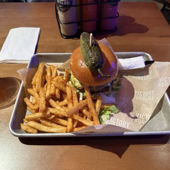 Circa - Sin City Burger at Victory Burger - Casinos Near Me - Las Vegas, Nevada
