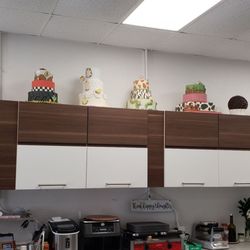 La Cake Cafe