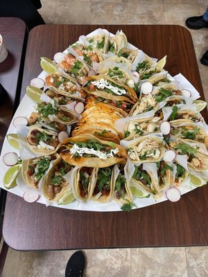Aqui Es: A Taste Of Mexico by null
