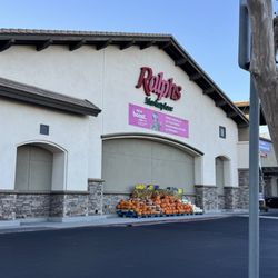 Ralphs