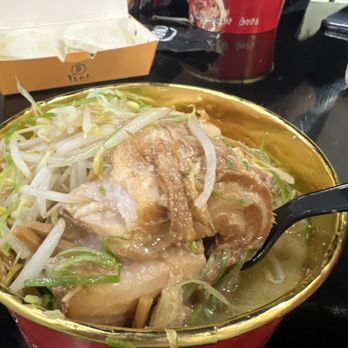 Yume Fl - Yume Mega Bowl - Ramen Near Me - Cutler Bay, Florida