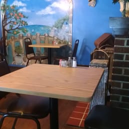 Sweet ambiance to go with the great food! Sweet ambiance to go with the great food!