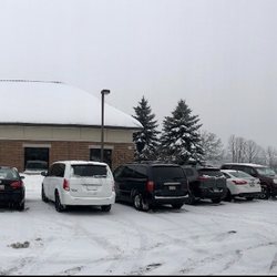 Lindenhurst Family Practice - A full parking lot on this brisk January morning, nothing is hardier than a midwesterner in the middle of winter!