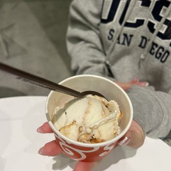 Salt & Straw - Sea Salt w/ Caramel Ribbons - Ice Cream & Frozen Yogurt Near Me - San Diego, California